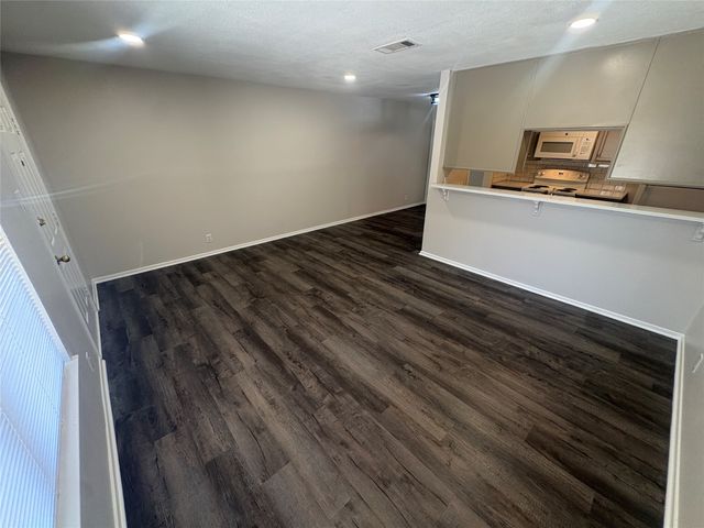 904 N Austin Street, Denton, TX 76201