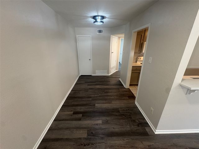904 N Austin Street, Denton, TX 76201