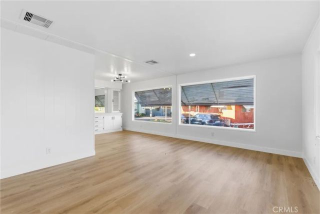 141 E Coronado, Tustin, CA 92780