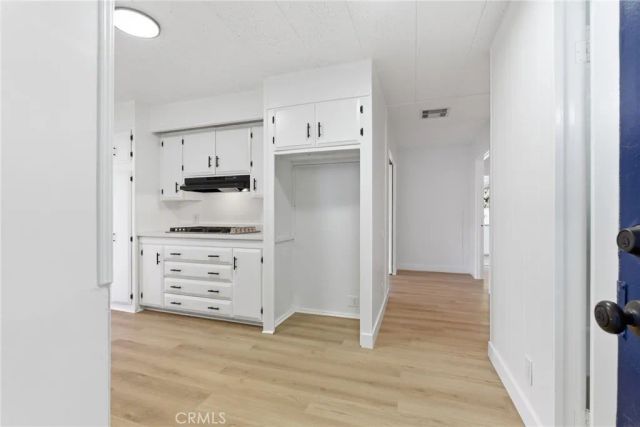141 E Coronado, Tustin, CA 92780