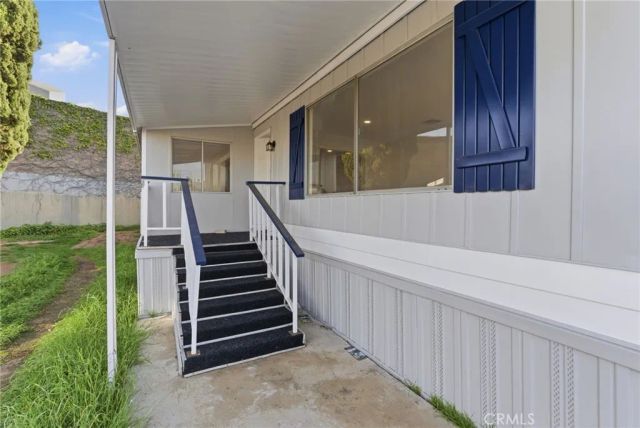 141 E Coronado, Tustin, CA 92780