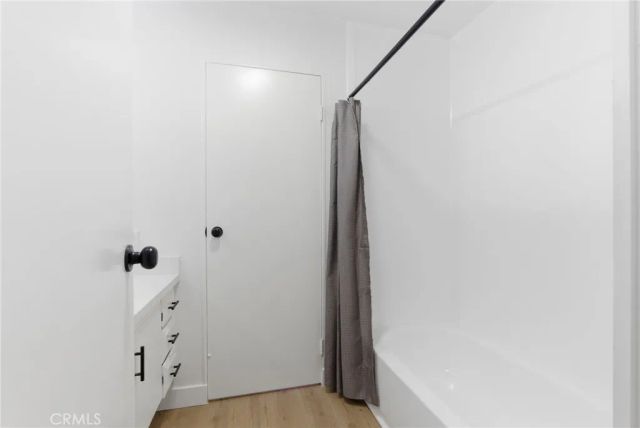 141 E Coronado, Tustin, CA 92780