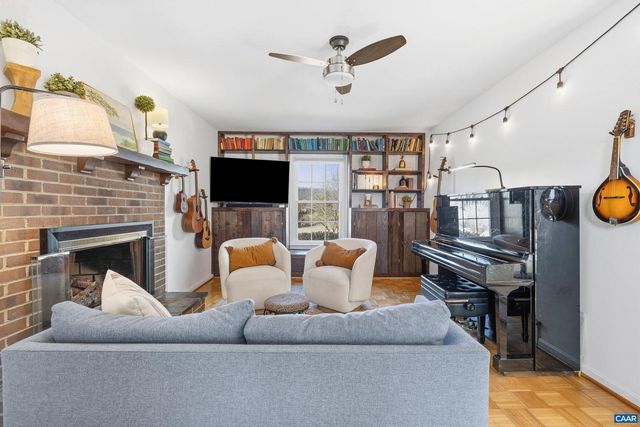 262 VILLAGE DR, Madison, VA 22727