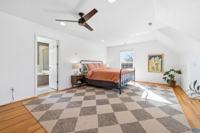 262 VILLAGE DR, Madison, VA 22727