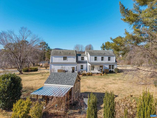 262 VILLAGE DR, Madison, VA 22727