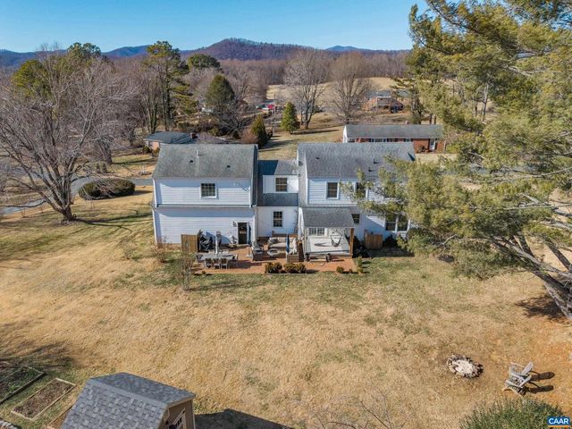 262 VILLAGE DR, Madison, VA 22727