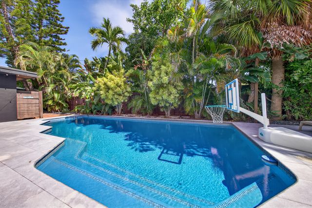 2112 Manatee Drive, Fort Lauderdale, FL 33316