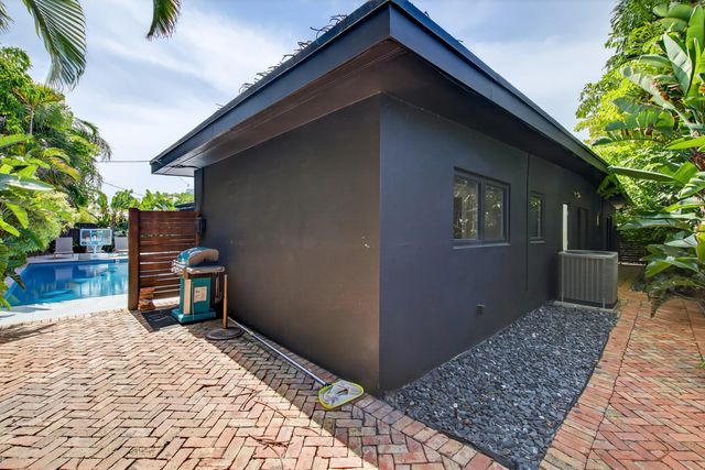 2112 Manatee Drive, Fort Lauderdale, FL 33316