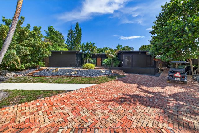 2112 Manatee Drive, Fort Lauderdale, FL 33316