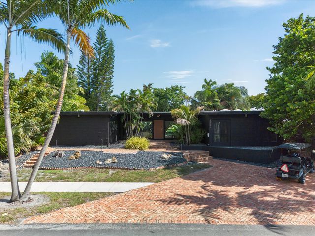 2112 Manatee Drive, Fort Lauderdale, FL 33316