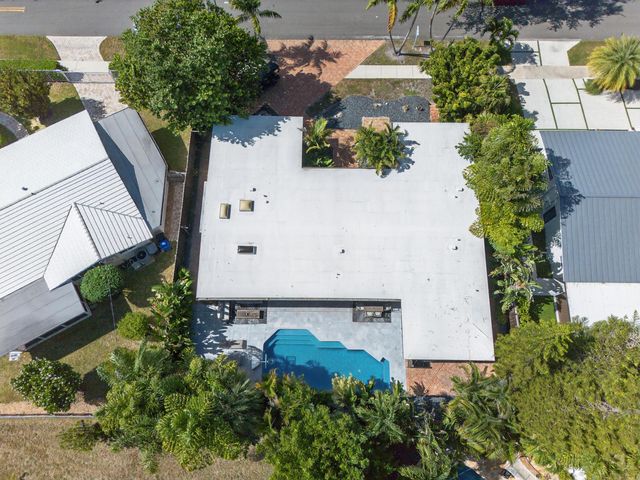 2112 Manatee Drive, Fort Lauderdale, FL 33316