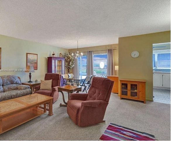 4047 NW 16 403 403, Lauderhill, FL 33313