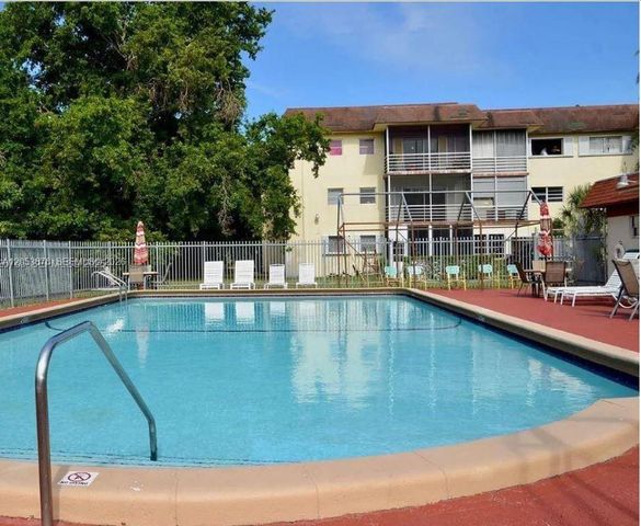 4047 NW 16 403 403, Lauderhill, FL 33313