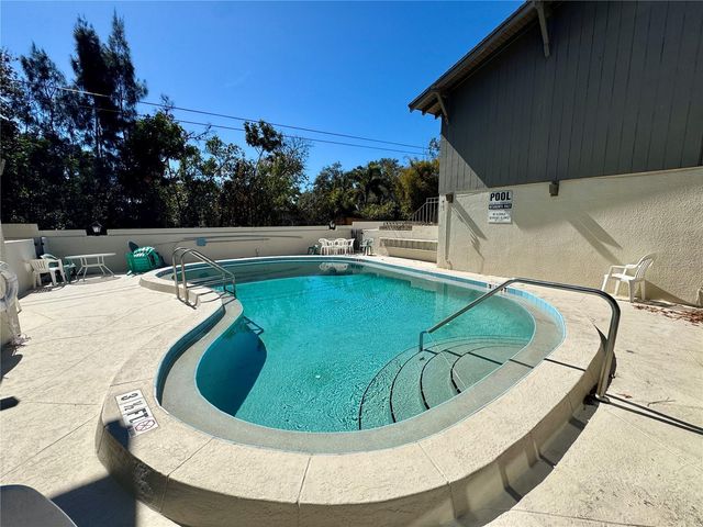 6006 1ST AVENUE S 21, St Petersburg, FL 33707