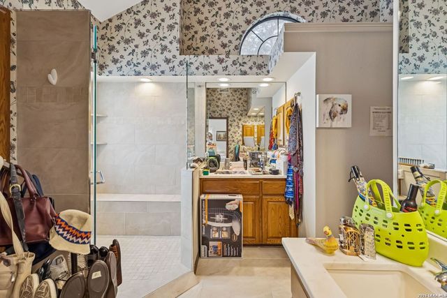 5923 Windy Cove, Windcrest, TX 78239