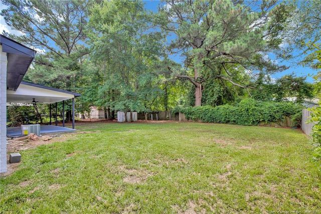 6541 Green Meadow Road, Fayetteville, NC 28304
