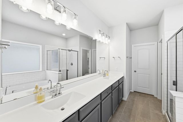 2033 Winston WAY, Leander, TX 78641