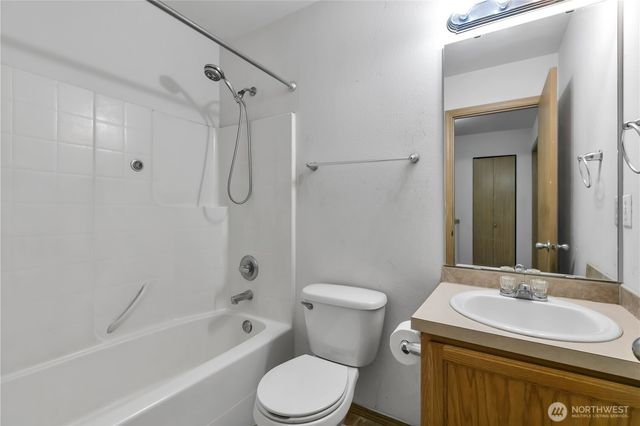 10401 197th Street Ct E, Graham, WA 98338