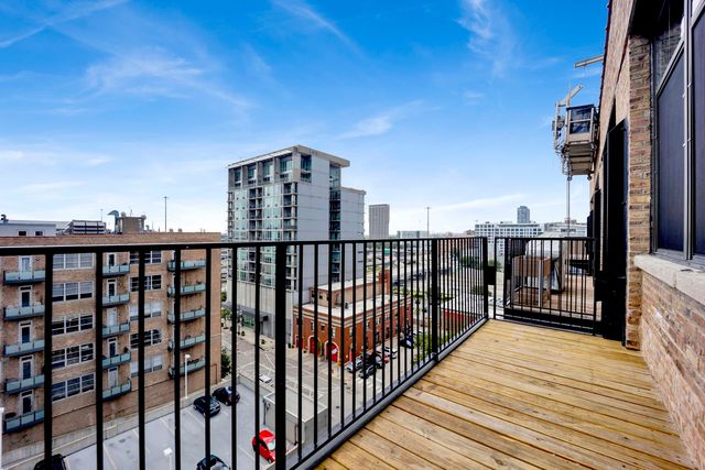 625 W JACKSON Boulevard 806, Chicago, IL 60661