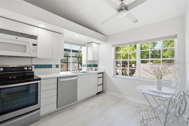 50 PELICAN PLACE 50, Clearwater, FL 33756