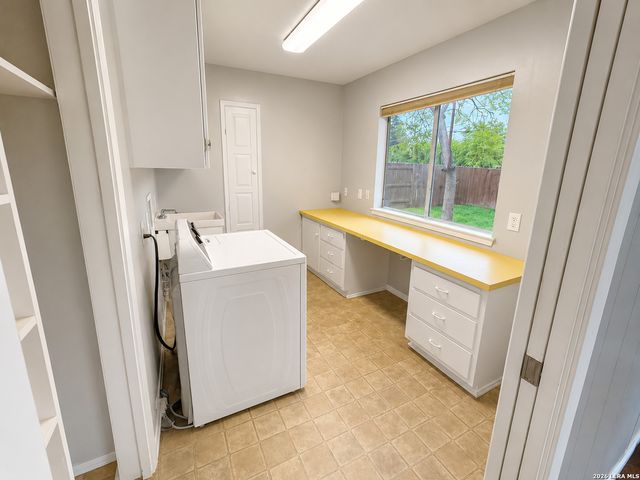 427 Indigo, San Antonio, TX 78216