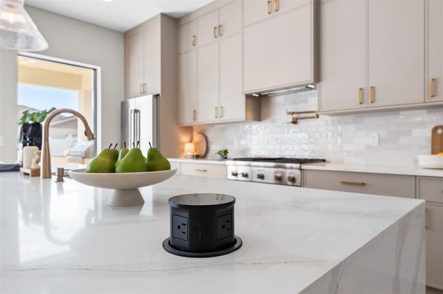 1326 W NEW HAMPSHIRE STREET, Orlando, FL 32804