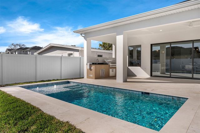 1326 W NEW HAMPSHIRE STREET, Orlando, FL 32804