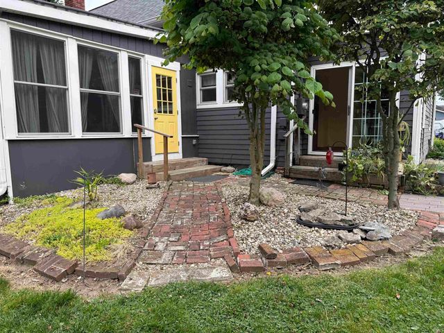 225 S Franklin Street, Knightstown, IN 46148