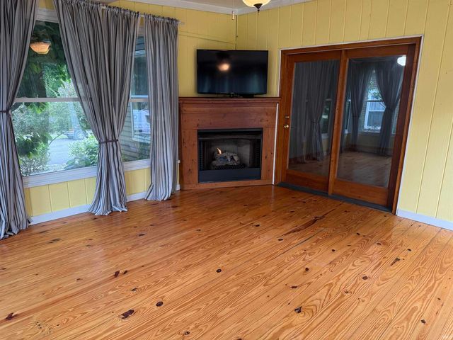 225 S Franklin Street, Knightstown, IN 46148
