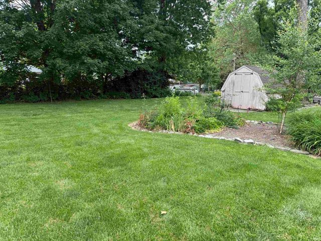 225 S Franklin Street, Knightstown, IN 46148