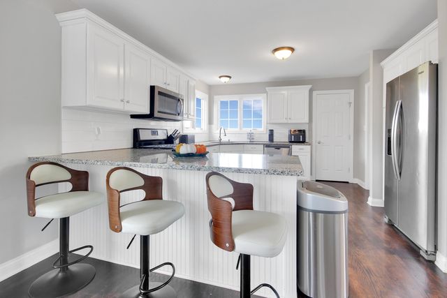 99 Bergamo Lane, Crown Point, IN 46307