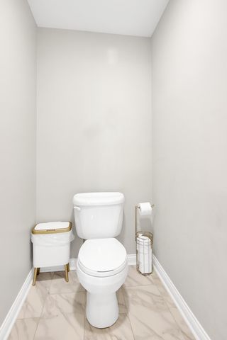 99 Bergamo Lane, Crown Point, IN 46307