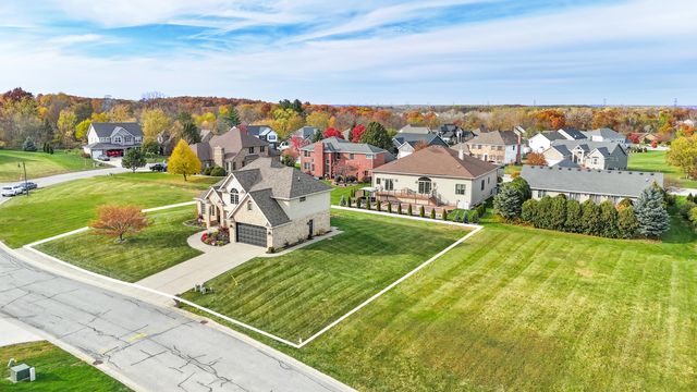 99 Bergamo Lane, Crown Point, IN 46307