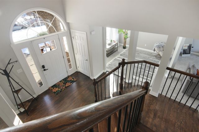 99 Bergamo Lane, Crown Point, IN 46307