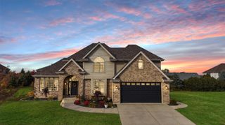 99 Bergamo Lane, Crown Point, IN 46307