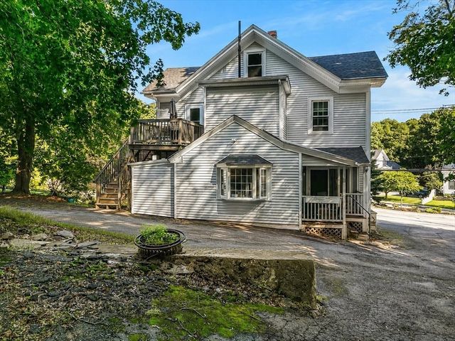 2 Lexington St, Woburn, MA 01801