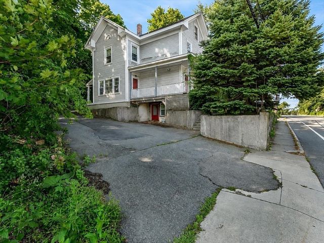 2 Lexington St, Woburn, MA 01801