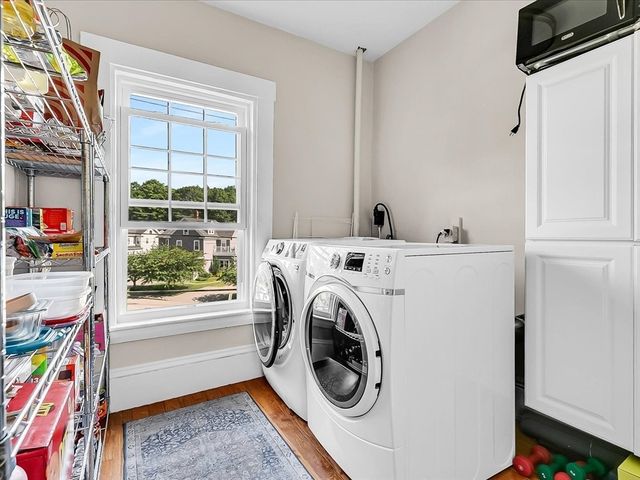 2 Lexington St, Woburn, MA 01801