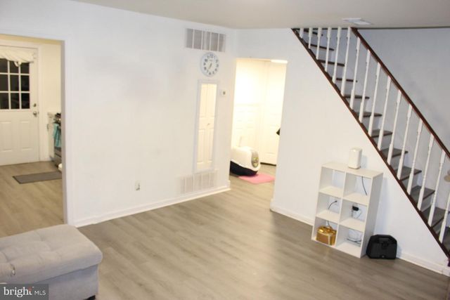 22 FARRELL AVE, Trenton, NJ 08618