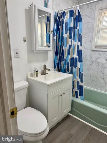 22 FARRELL AVE, Trenton, NJ 08618