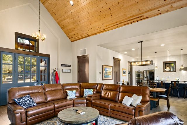 1291 Southern Star Lane, Cle Elum, WA 98922