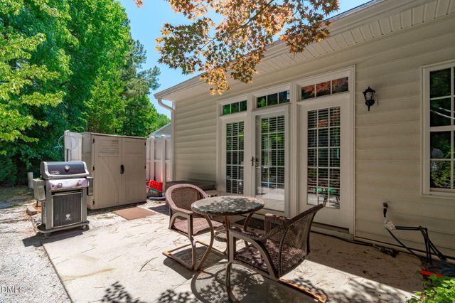 2019 White Pond Court, Apex, NC 27523