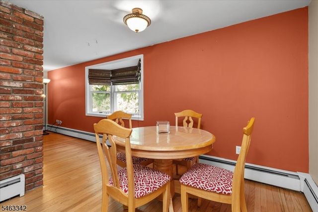 8 Fern Ave, Hamburg Boro, NJ 07419