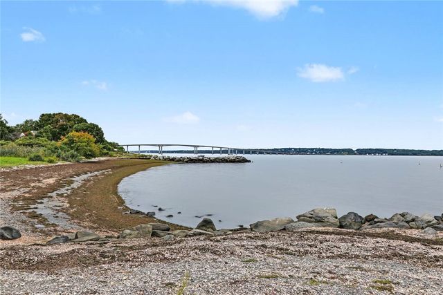 9 Cutter Street, Jamestown, RI 02835