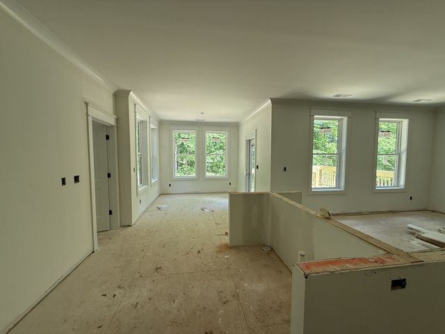 10005 Forest Lane, Bon Aqua, TN 37025