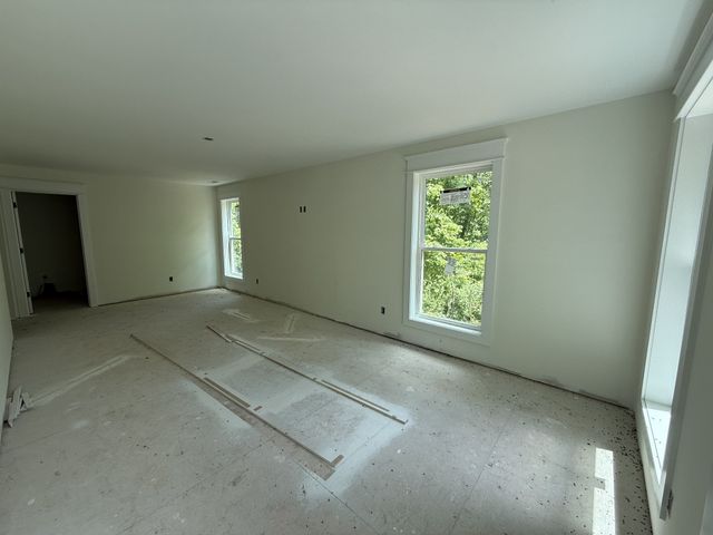 10005 Forest Lane, Bon Aqua, TN 37025