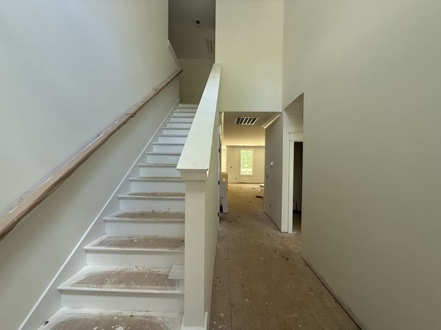 10005 Forest Lane, Bon Aqua, TN 37025