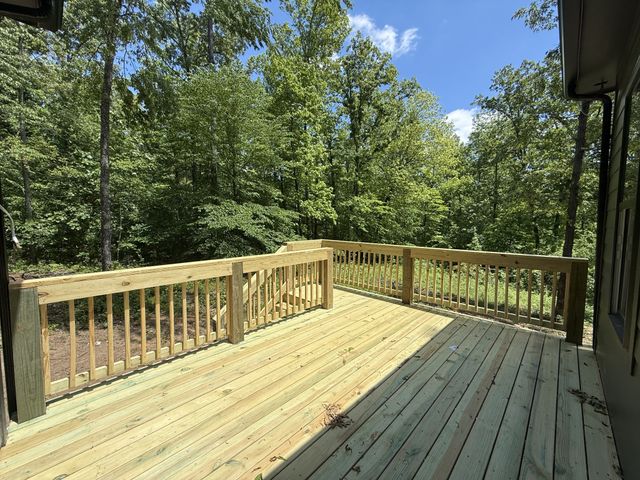 10005 Forest Lane, Bon Aqua, TN 37025
