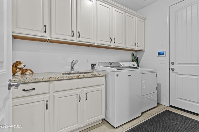 14370 W HEARN Road, Surprise, AZ 85379