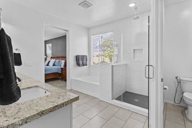 14370 W HEARN Road, Surprise, AZ 85379